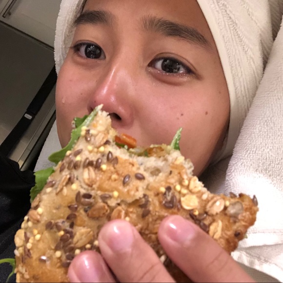 Meet your Posher, Monique - Picture 1 of 1